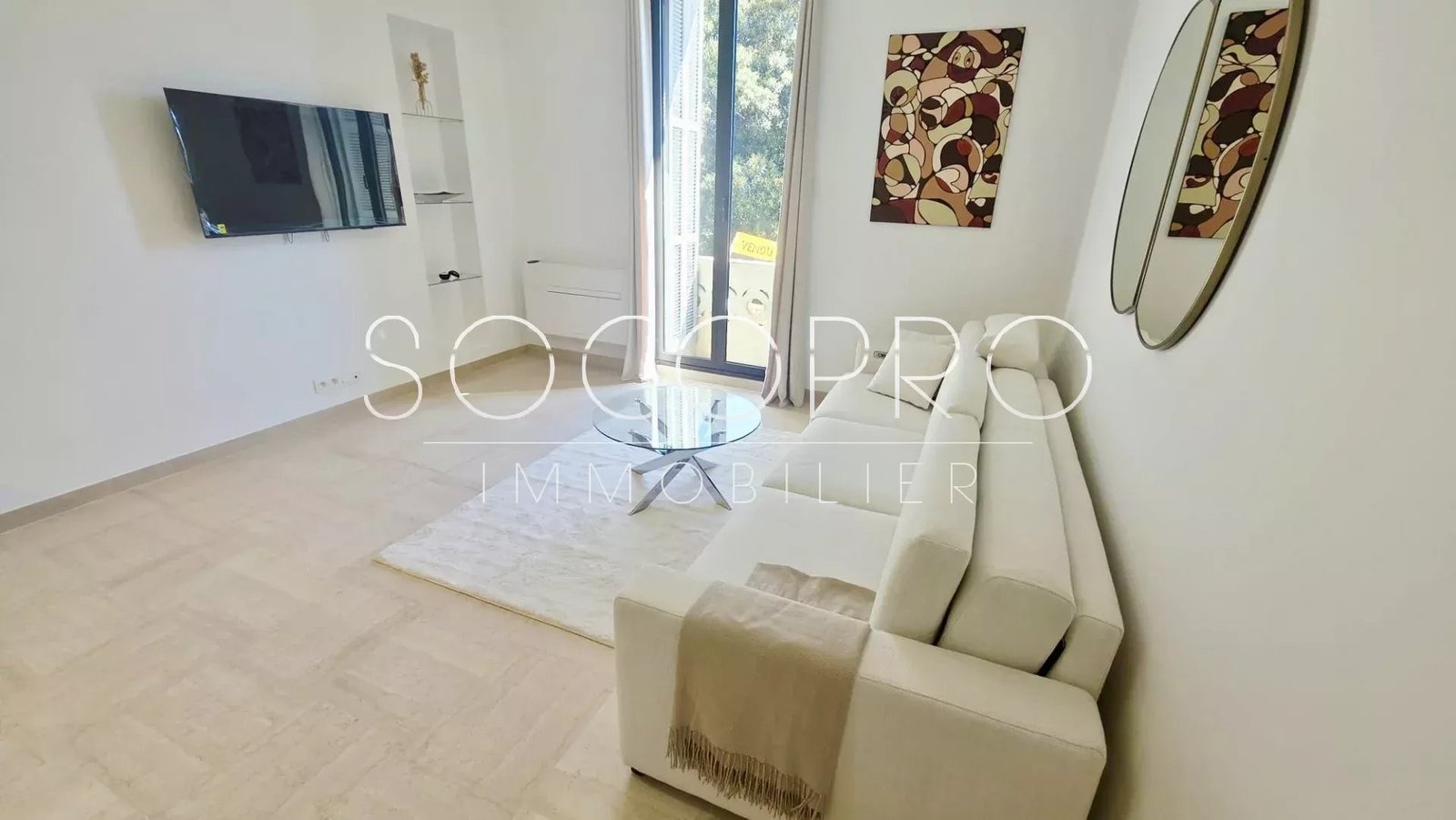 Property photo in Carre d'Argent