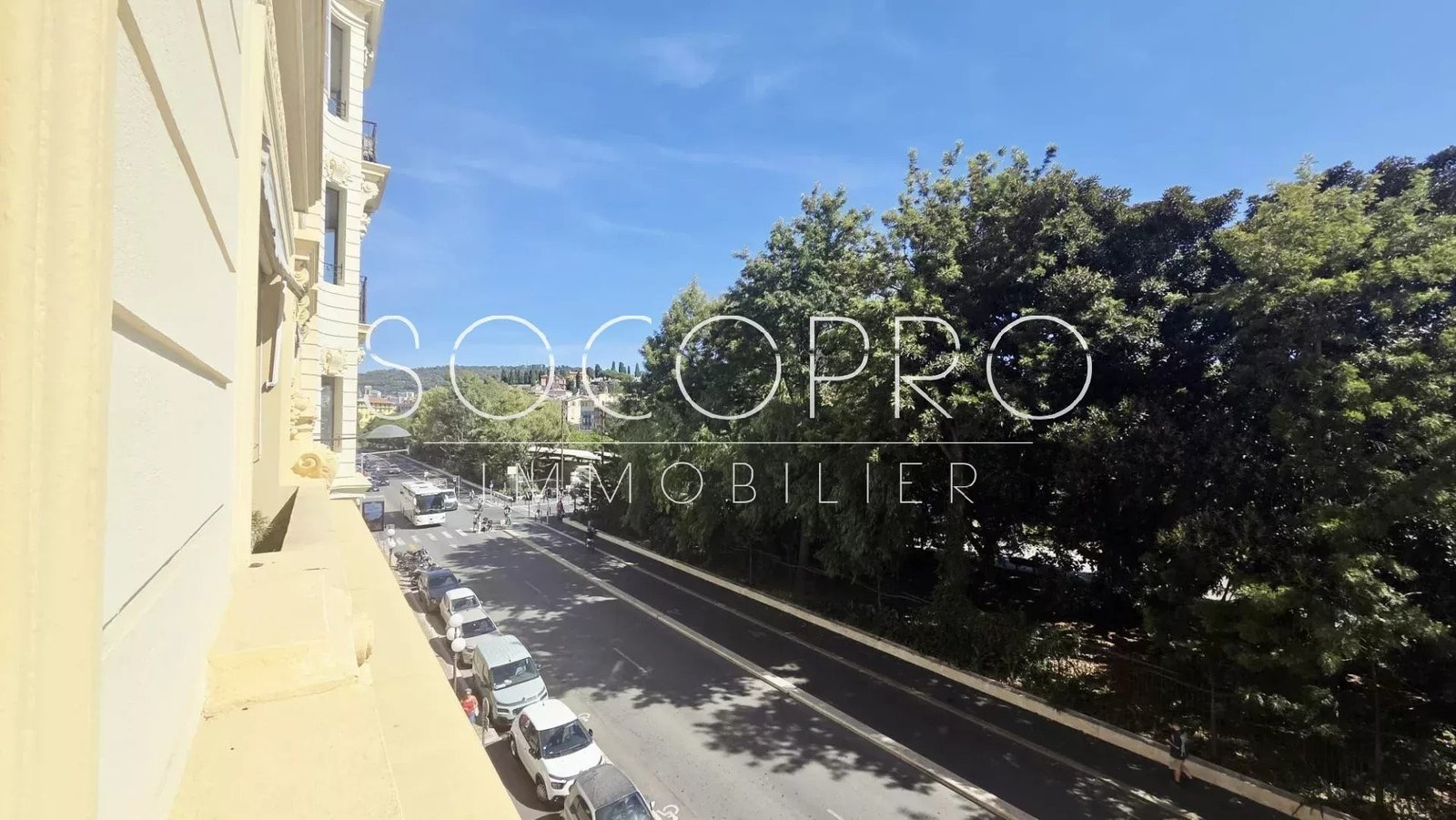 Property photo in Carre d'Argent