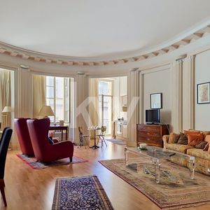 Property in Carre d'Argent
