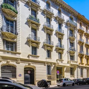 Property in Carre d'Argent
