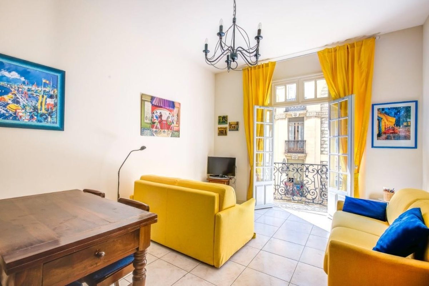 Property photo in Carre d'Argent