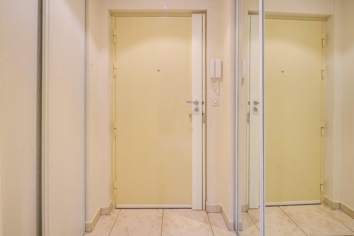 Property photo in Carre d'Argent