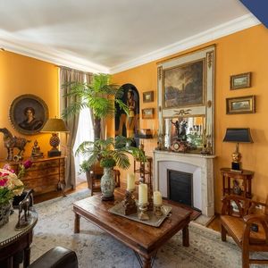Property in Carre d'Argent