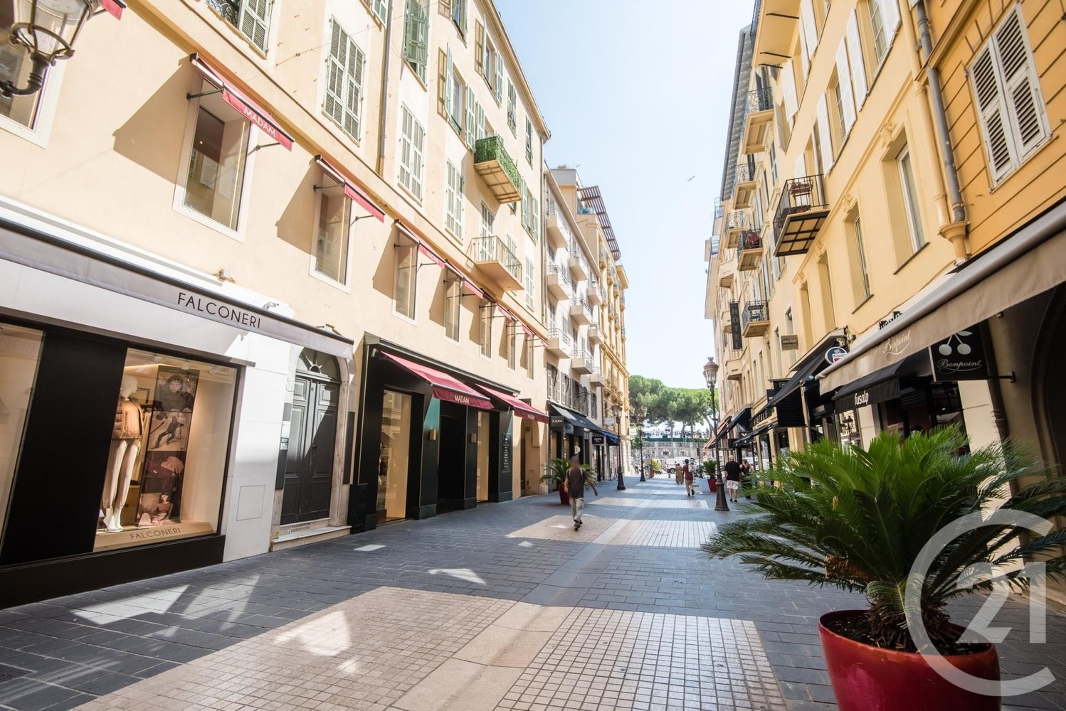 Property photo in Carre d'Argent