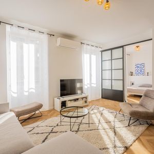 Property in Carre d'Argent