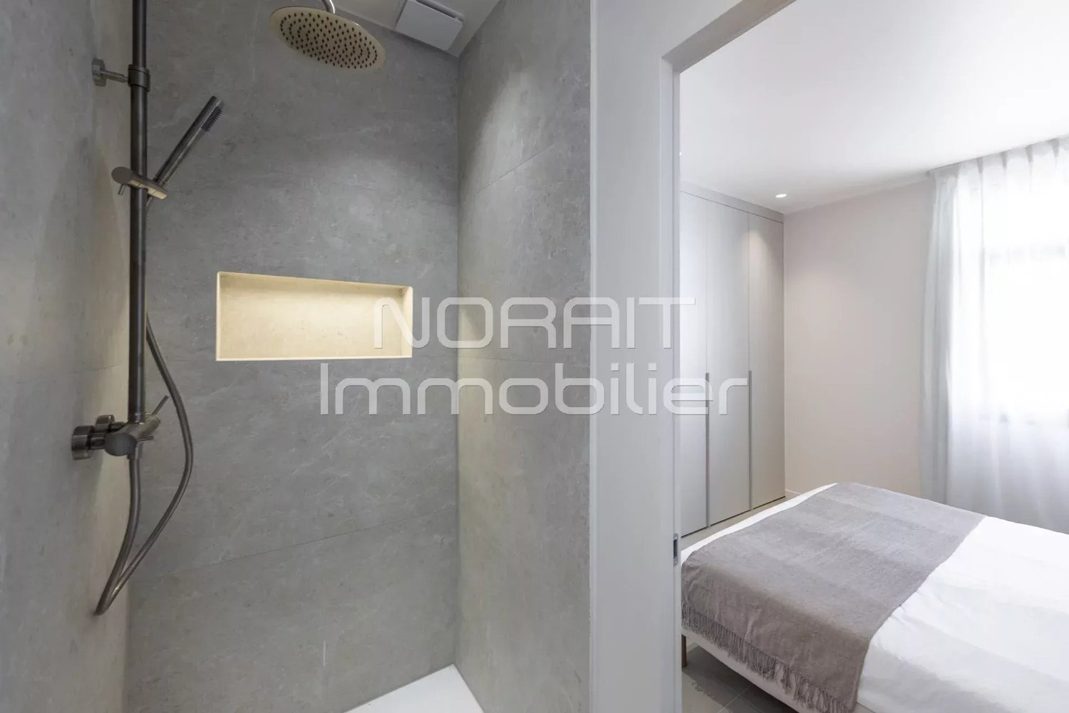 Property photo in Carre d'Argent