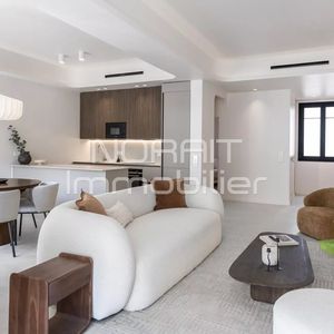 Property in Carre d'Argent