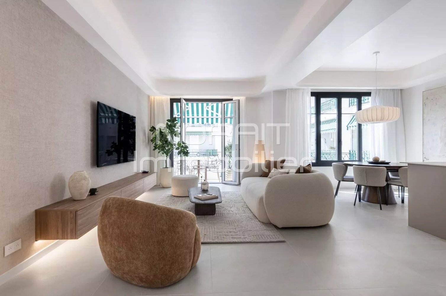 Property photo in Carre d'Argent