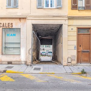 Property in Carre d'Argent