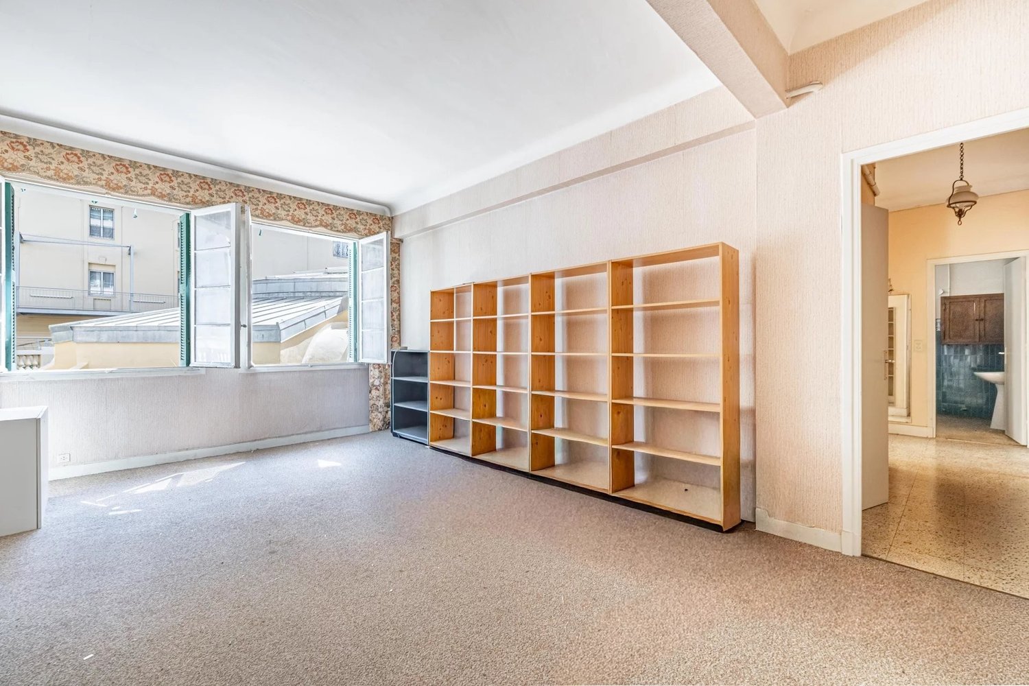 Property photo in Carre d'Argent