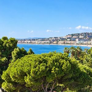 Property in Carre d'Argent