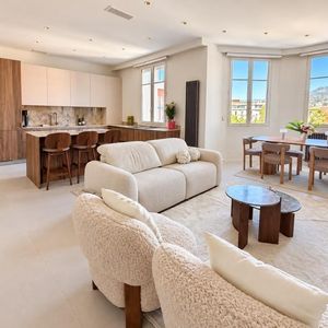 Property in Carre d'Argent