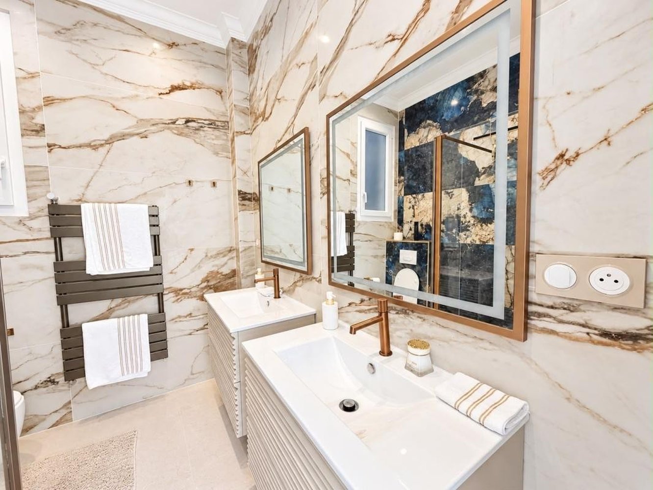 Property photo in Carre d'Argent