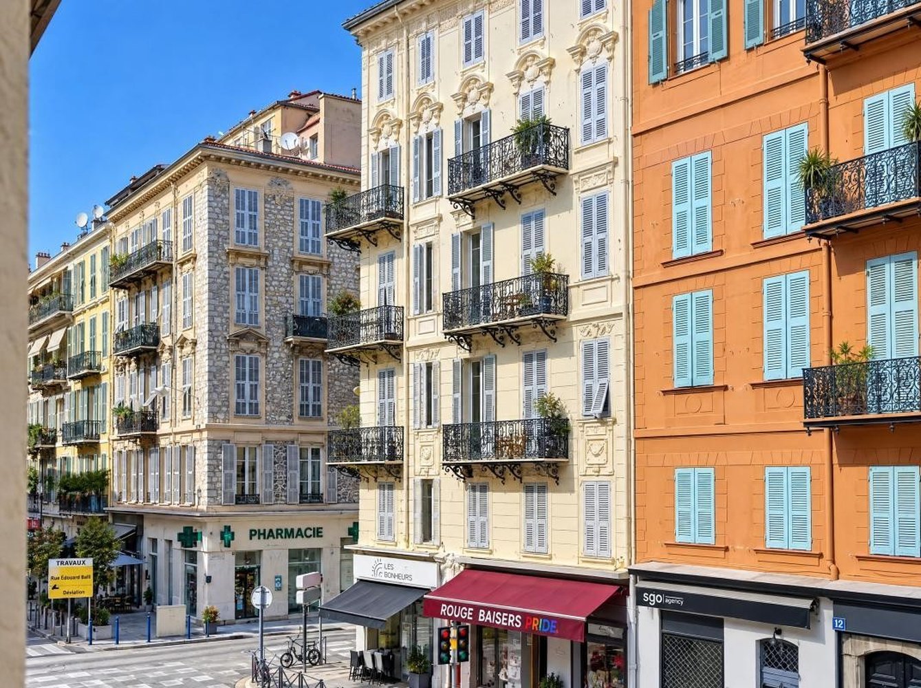 Property photo in Carre d'Argent