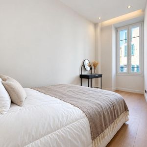 Property in Carre d'Argent