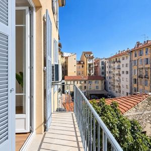 Property in Carre d'Argent