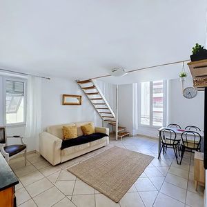 Property in Carre d'Argent