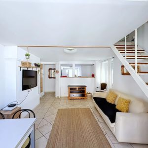 Property in Carre d'Argent