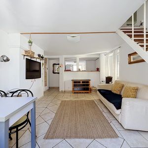 Property in Carre d'Argent