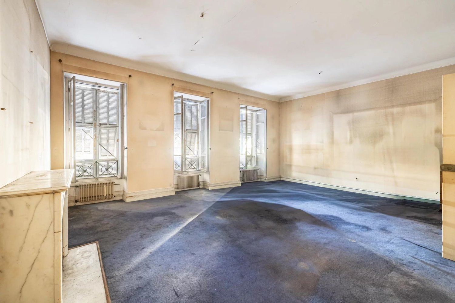 Property photo in Carre d'Argent