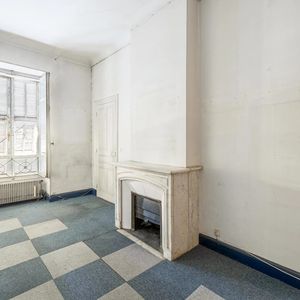 Property in Carre d'Argent