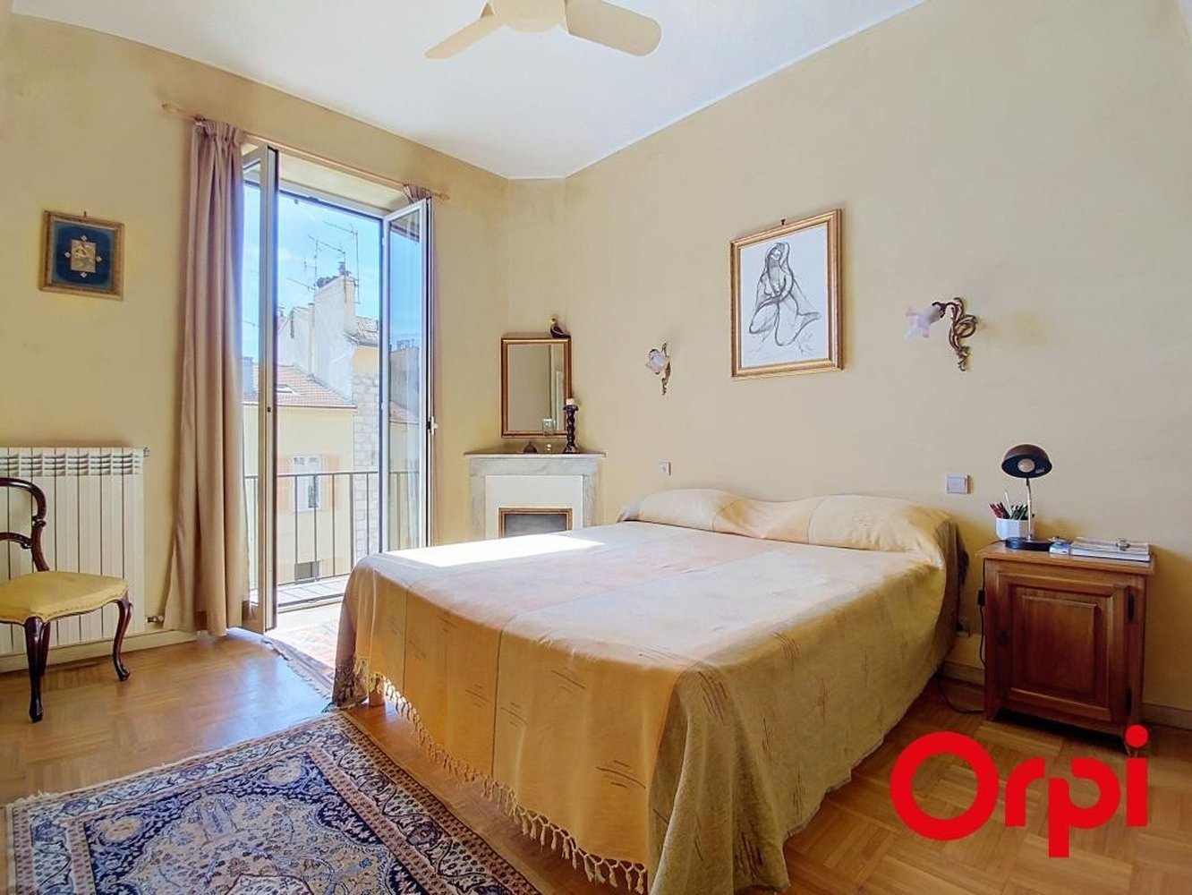 Property photo in Carre d'Argent