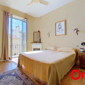 Property in Carre d'Argent