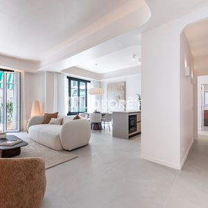 Property in Carre d'Argent