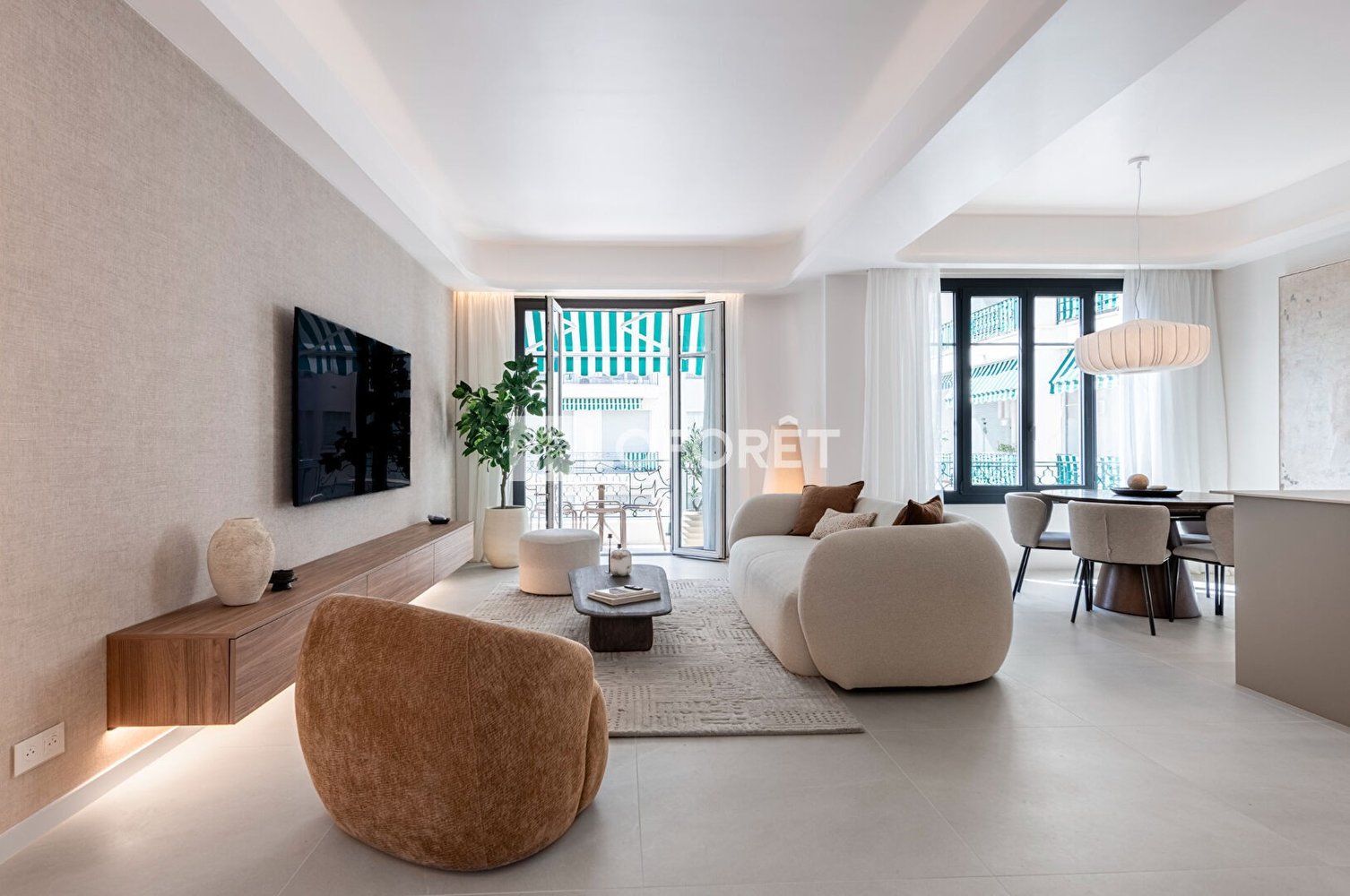 Property photo in Carre d'Argent