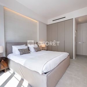 Property in Carre d'Argent
