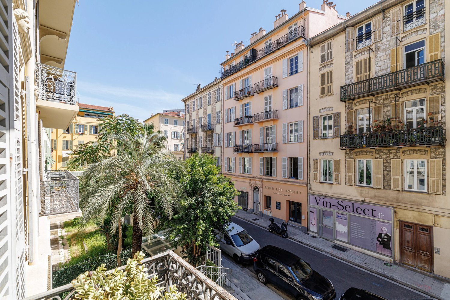 Property photo in Carre d'Argent