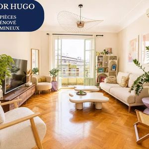 Property in Carre d'Or