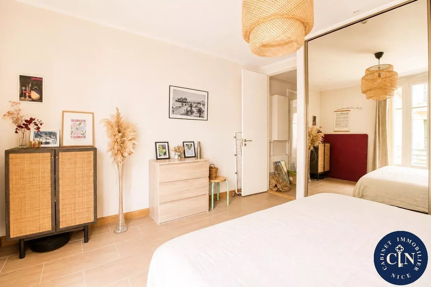 Property photo in Carre d'Or