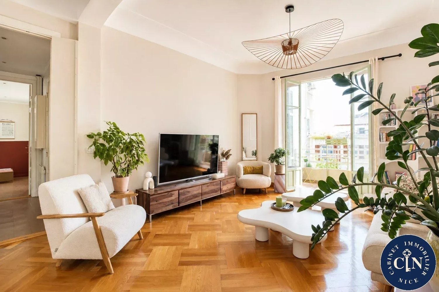 Property photo in Carre d'Or