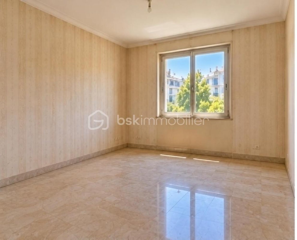 Property photo in Carre d'Or