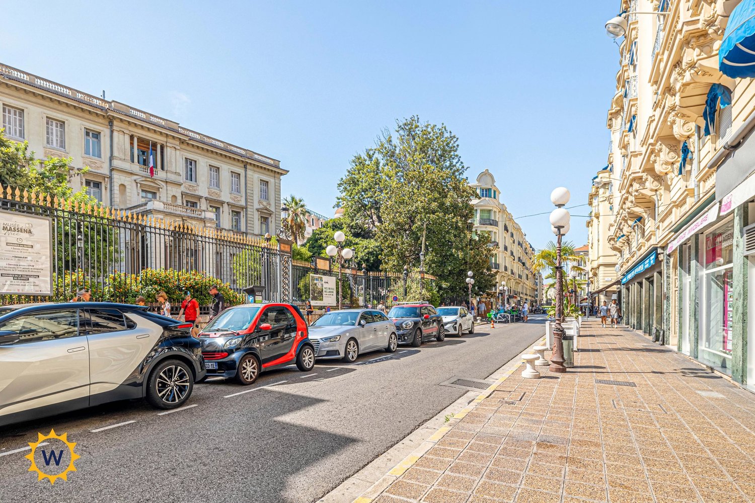 Property photo in Carre d'Or