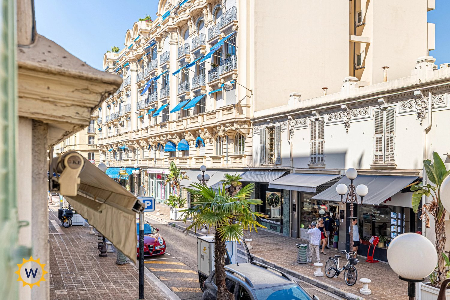 Property photo in Carre d'Or