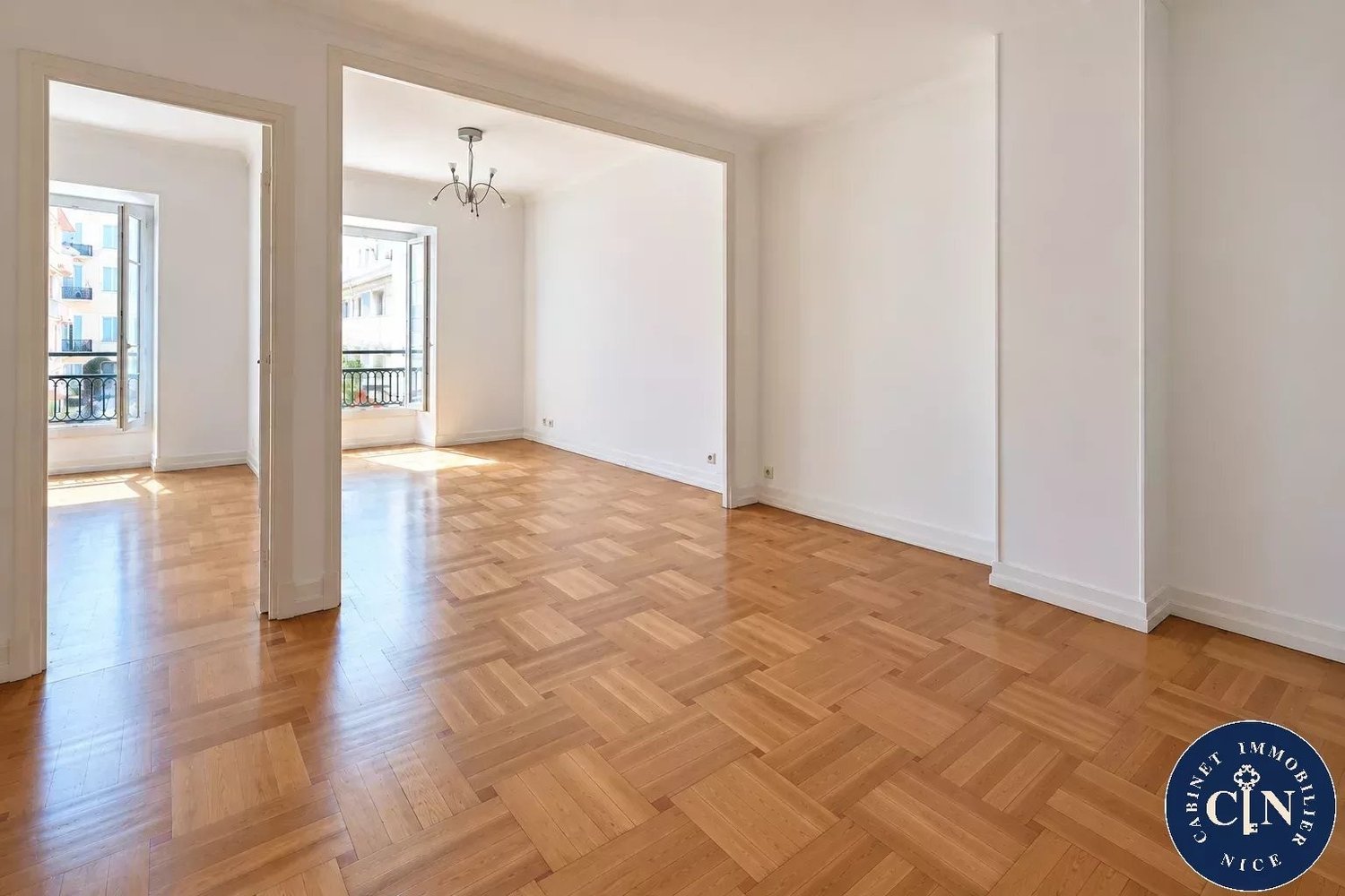 Property photo in Carre d'Or