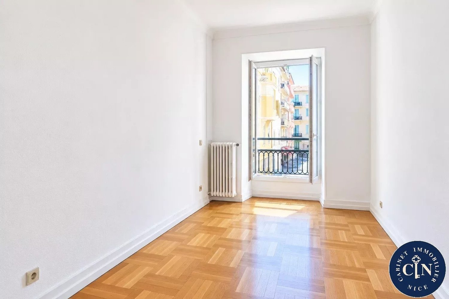 Property photo in Carre d'Or