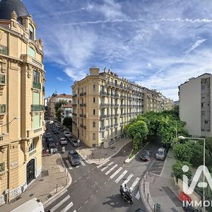 Property in Carre d'Or