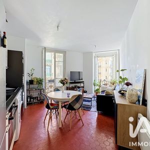 Property in Carre d'Or