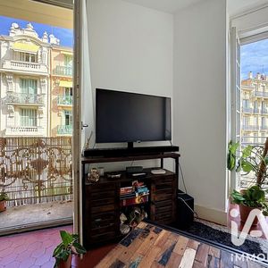 Property in Carre d'Or