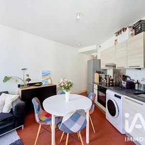 Property in Carre d'Or