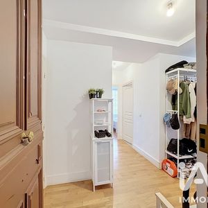 Property in Carre d'Or