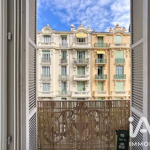 Property in Carre d'Or