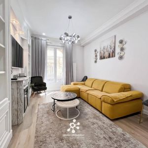 Property in Carre d'Or