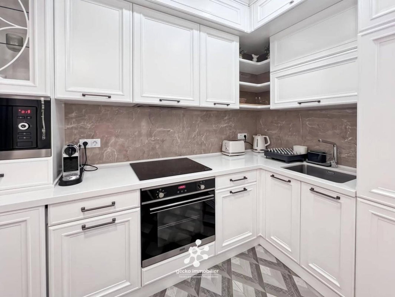 Property photo in Carre d'Or