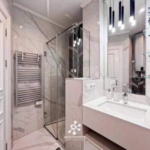 Property in Carre d'Or