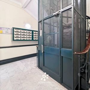Property in Carre d'Or