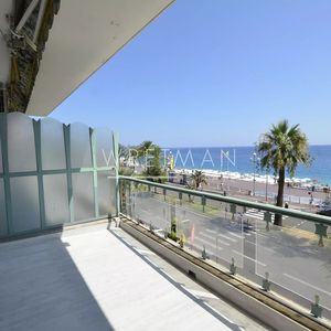 Property in Carre d'Or